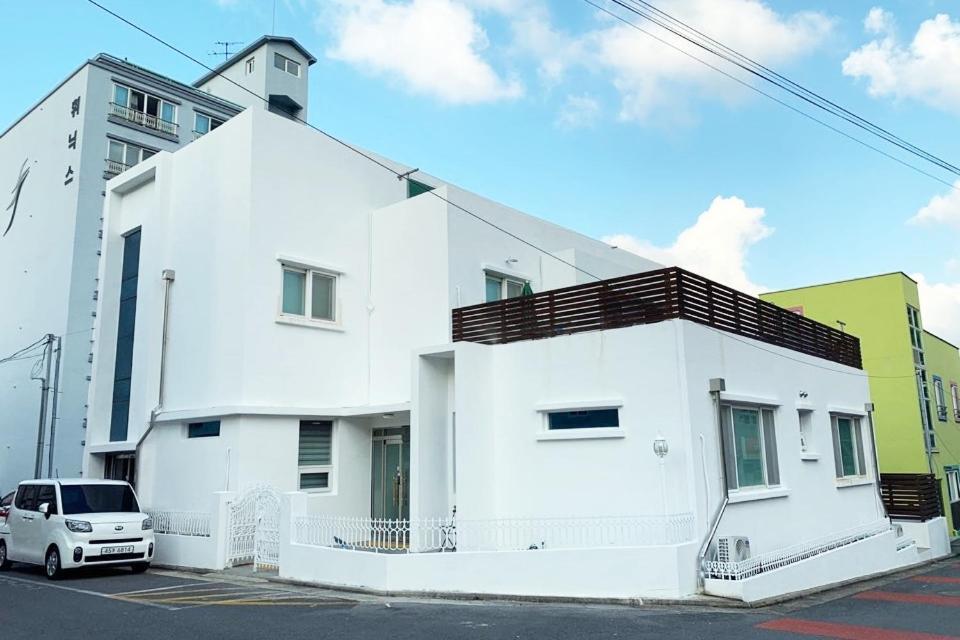 Jeju Guesthouse Oedo-dong Экстерьер фото