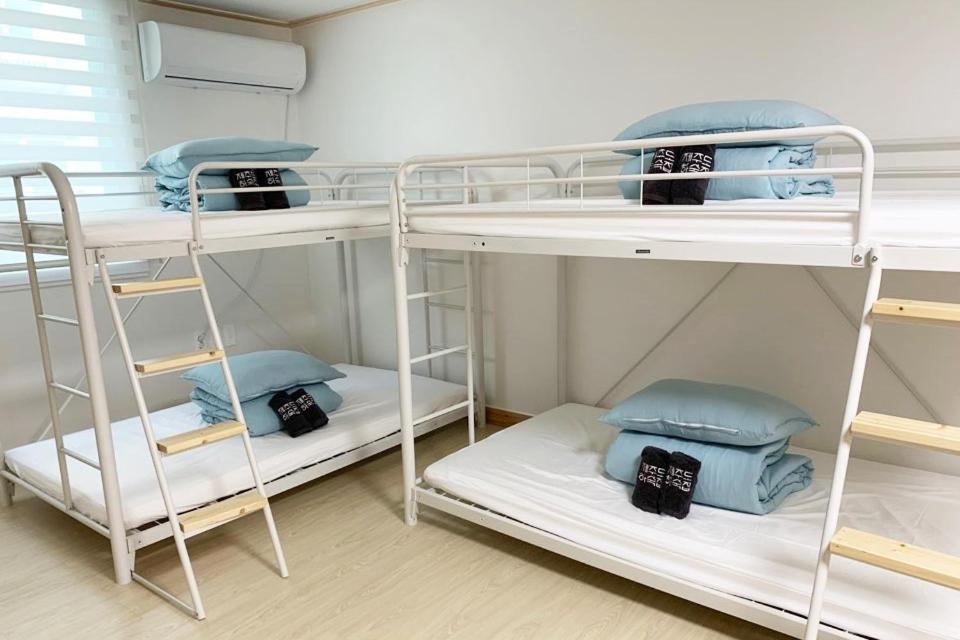 Jeju Guesthouse Oedo-dong Экстерьер фото