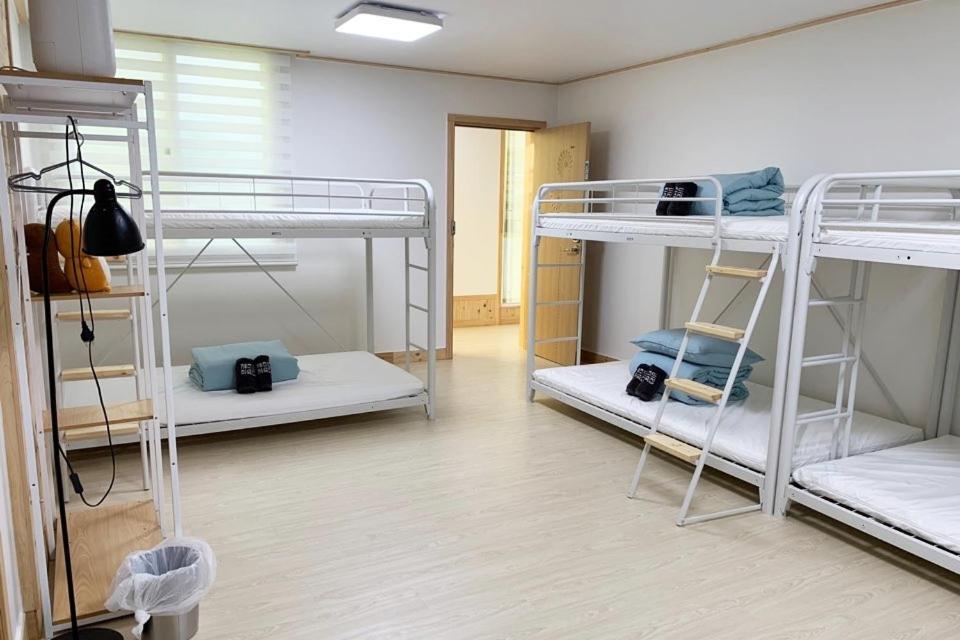 Jeju Guesthouse Oedo-dong Экстерьер фото